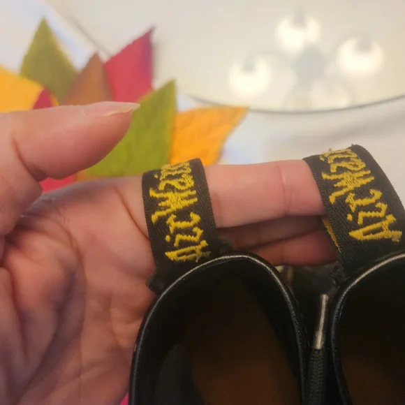 SOLD OUT - Picture 6 of 11